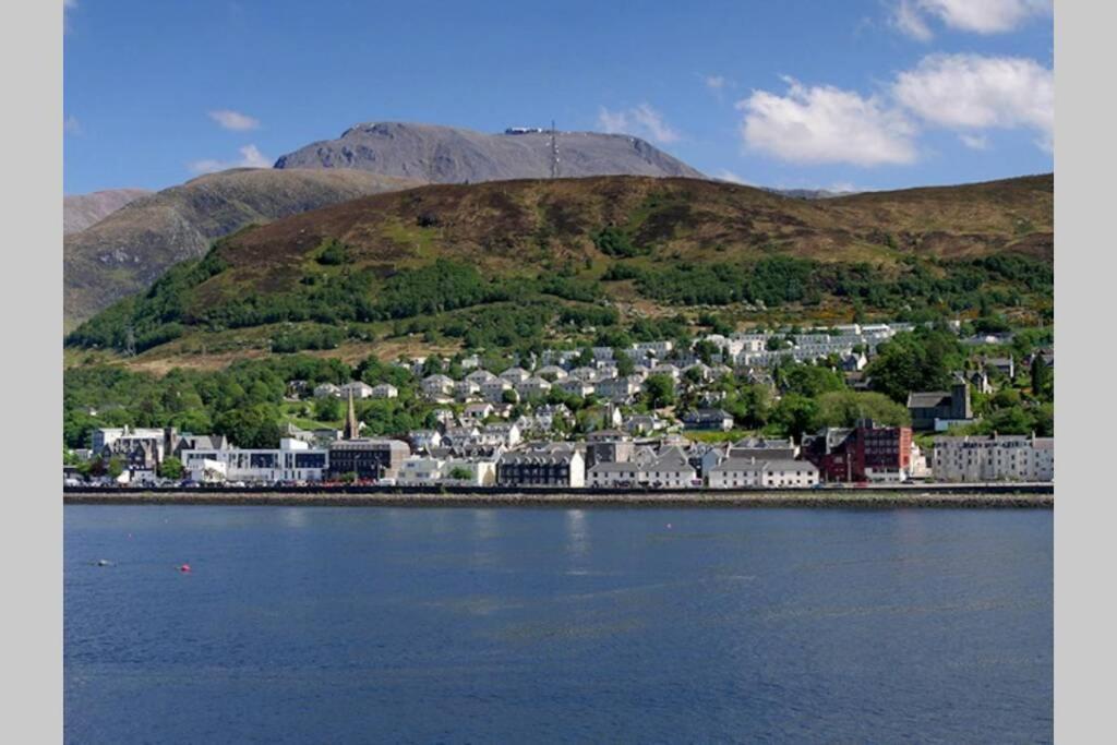 Premium Ground Floor Apartment, Near Fort William Town Centre Esterno foto